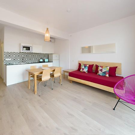 Cana Rita Apartamentos San Antonio  Eksteriør billede