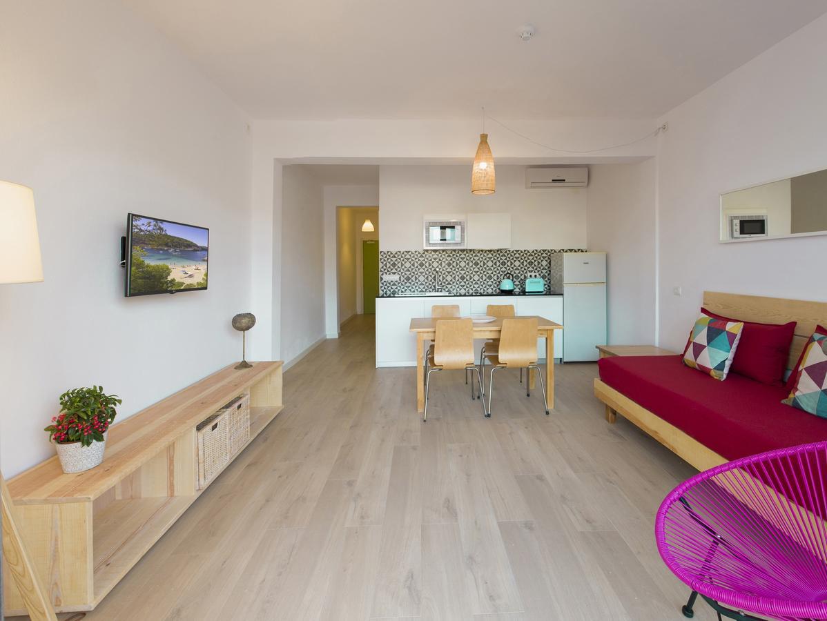 Cana Rita Apartamentos San Antonio  Eksteriør billede
