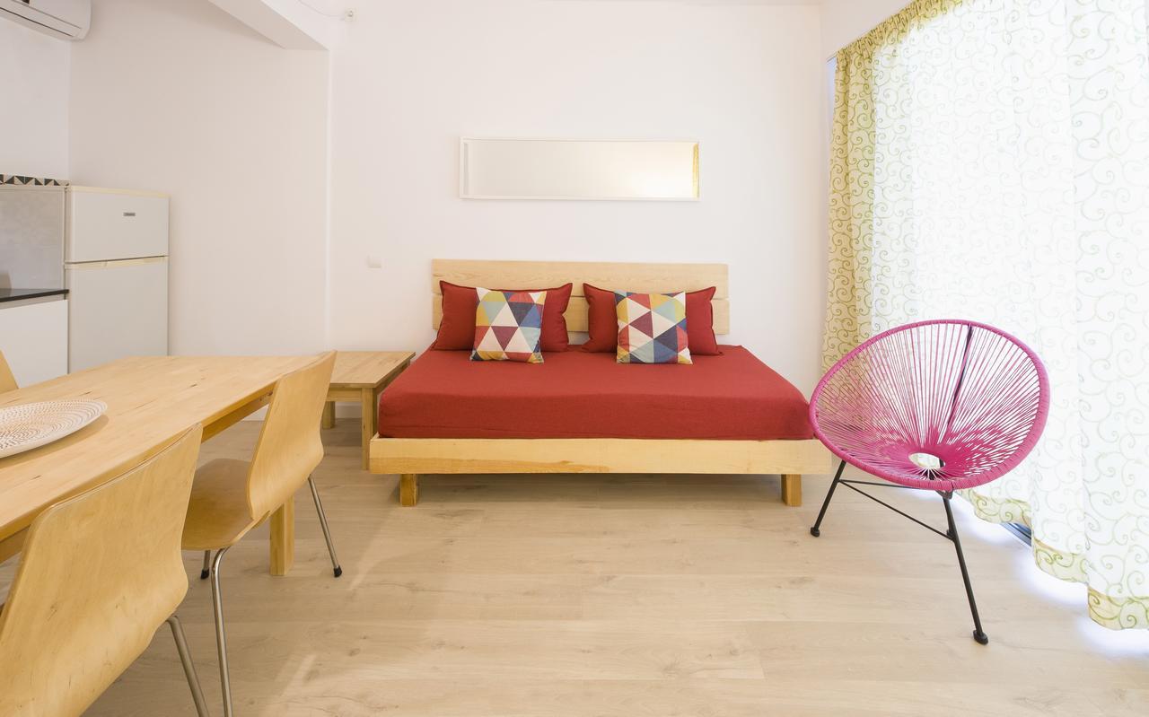 Cana Rita Apartamentos San Antonio  Eksteriør billede