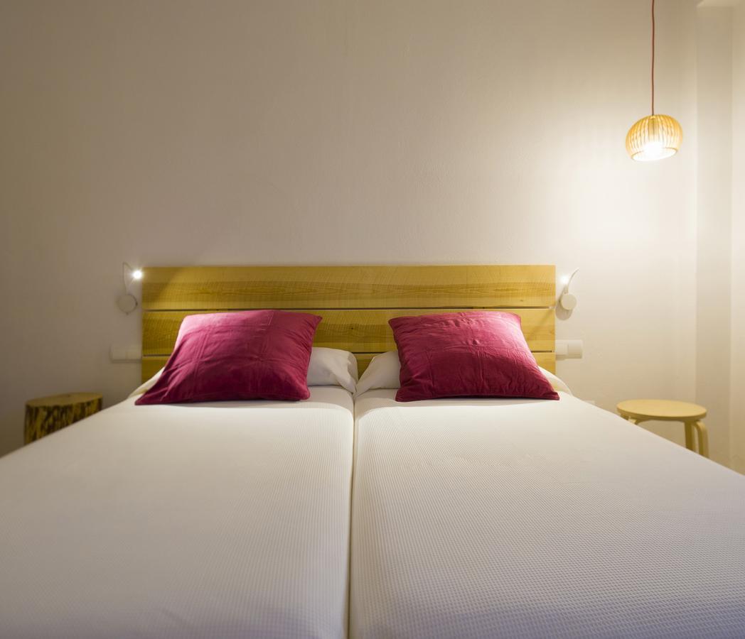 Cana Rita Apartamentos San Antonio  Eksteriør billede